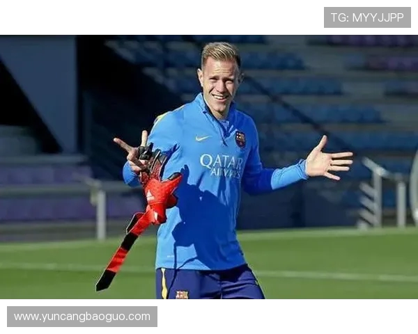 特尔施特根强硬表态：留队争主力，转会传闻无关紧要(3)