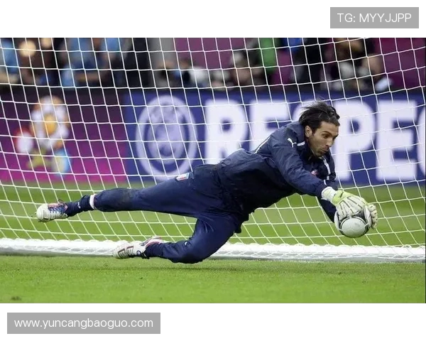 门将视角教学：快速提升扑救技巧的实用视频(2)